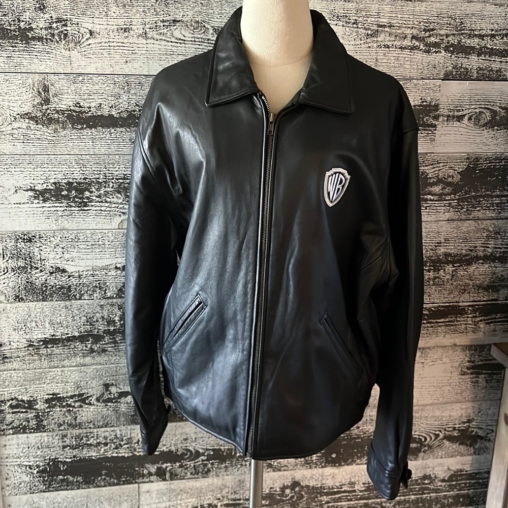 “Vintage” Warner Bros. Studio Genuine Leather Men’s jacket from 1996.
